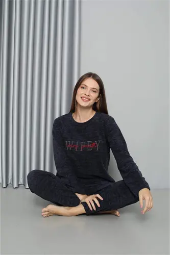 Welsoft Polar Women's Pajama Set 8517 - 11