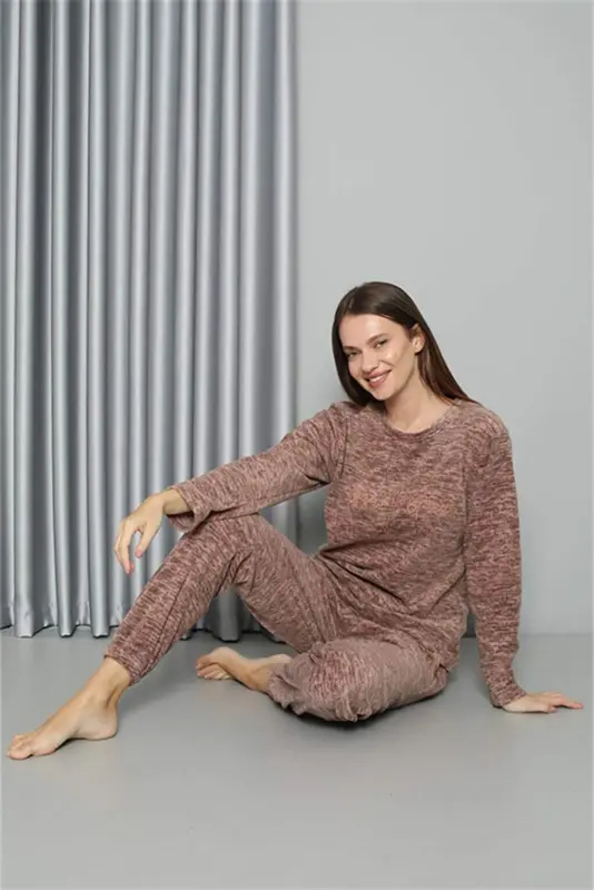 Welsoft Polar Women's Pajama Set 8519 - 6