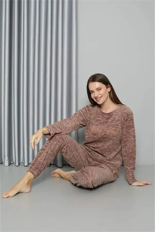 Welsoft Polar Women's Pajama Set 8519 - 6