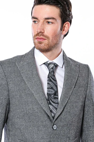 Wessi brand, gray, pointed collar, knee-length men's coat. - WESSI (1)