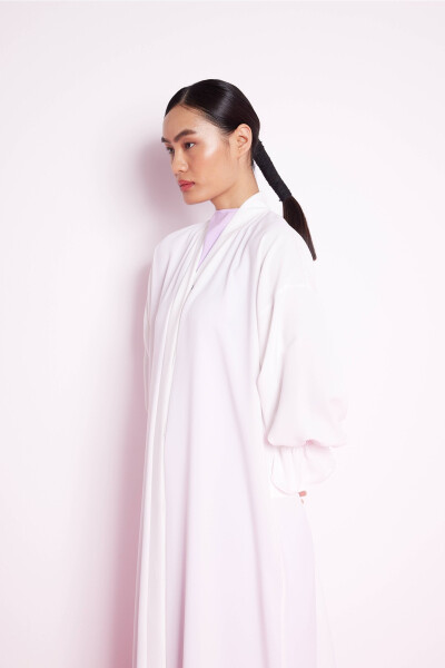 White Abaya with Elastic Sleeve Details - 4