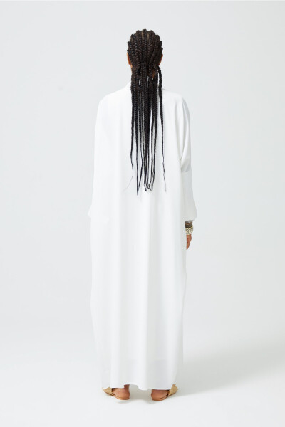 White Abaya with Slit Sleeves and Lace Detail - 4