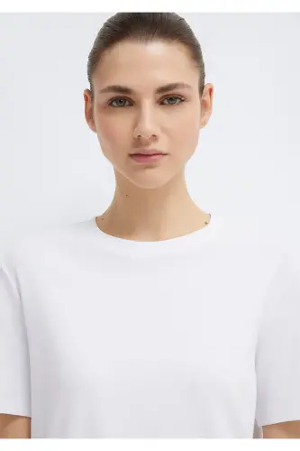 White Basic T-Shirt Semi Slim Fit - 7