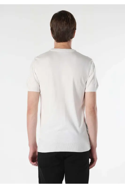 White crew neck men's sweater, regular fit. - 2
