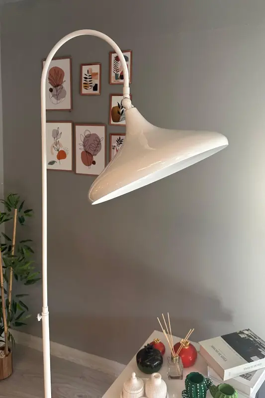 White Floor Lamp Adjustable Head Modern Decorative Metal Living Room Study Room-White - 5