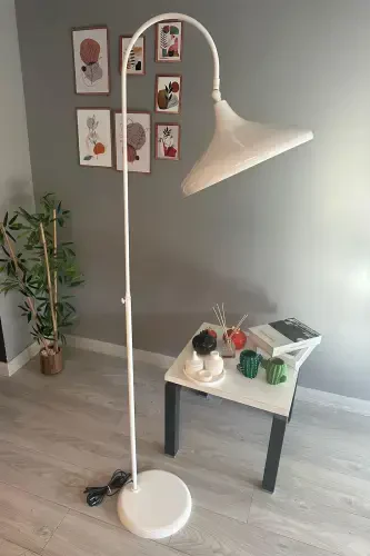 White Floor Lamp Adjustable Head Modern Decorative Metal Living Room Study Room-White - Modazone (1)