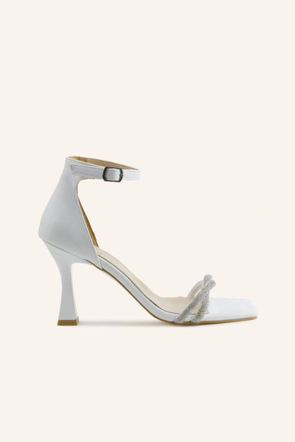 White Heeled Bridal Shoe - 16