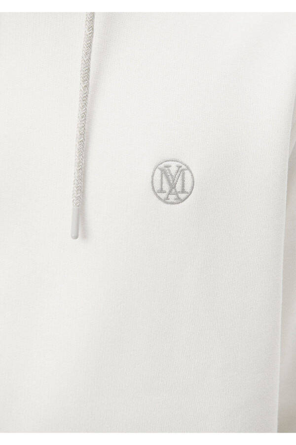 White Hoodie with Embroidered Logo 065809-34519 - 12