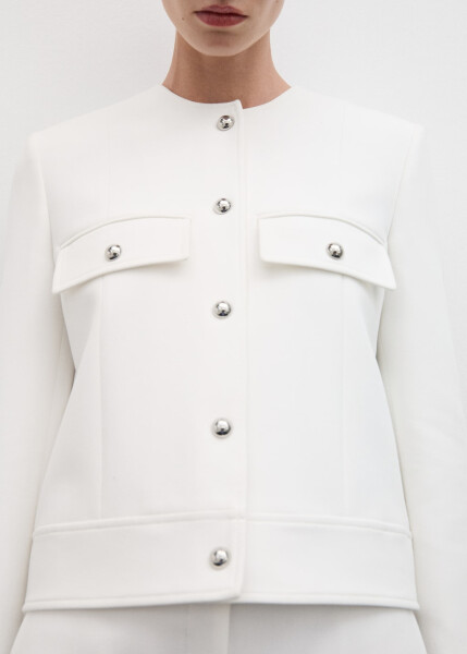 White jacket with buttoned pockets - 6