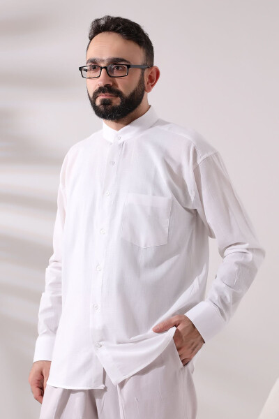 White Men Loose Fit Single Pocket Mandarin Collar Hajj and Umrah Linen Shirt - 4