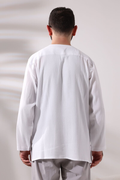 White Men's Regular Fit 3-Button Plain Collar Hajj and Umrah Thin Cotton Shirt - 3