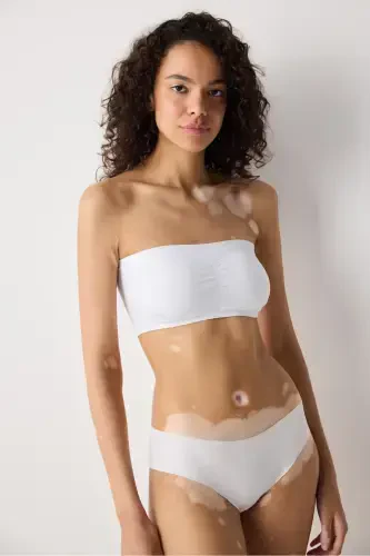 White Nu Basic Strapless Wirefree Bra - White - PENTI (1)