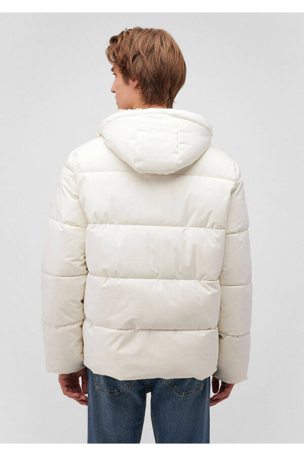 White puffer jacket with hood (0110211-71621) - 5