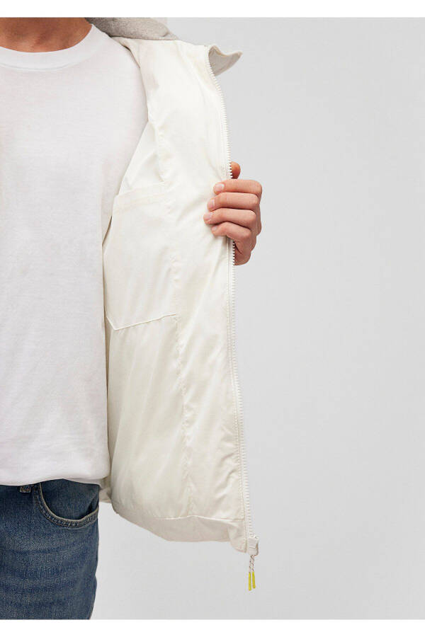 White puffer jacket with hood (0110211-71621) - 7