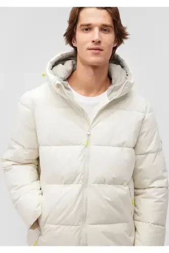 White puffer jacket with hood (0110211-71621) - 1