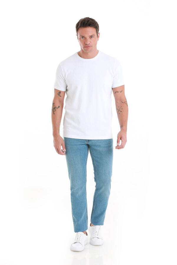 White Regular Fit Jacquard Crew Neck T-shirt-Bey - 2