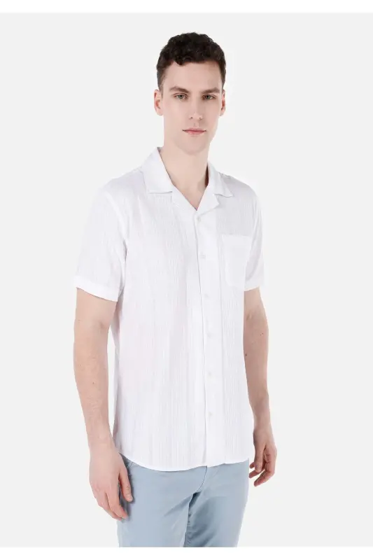 White, short-sleeved, striped, regular fit men's shirt - COLIN’S