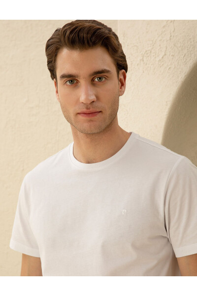 White Slim Fit Basic T-Shirt - PIERRE CARDIN (1)