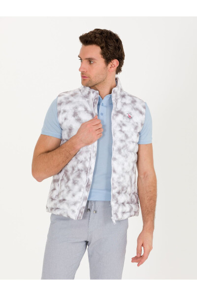 White Slim Fit Vest (50266091-VR013) - CACHAREL