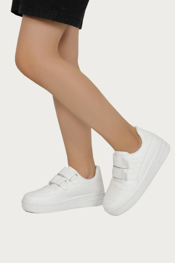 White Sneaker for Young Kids - 1