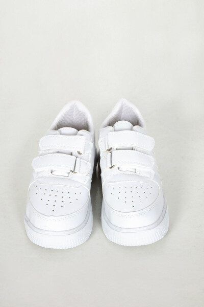 White Sneaker for Young Kids - 3