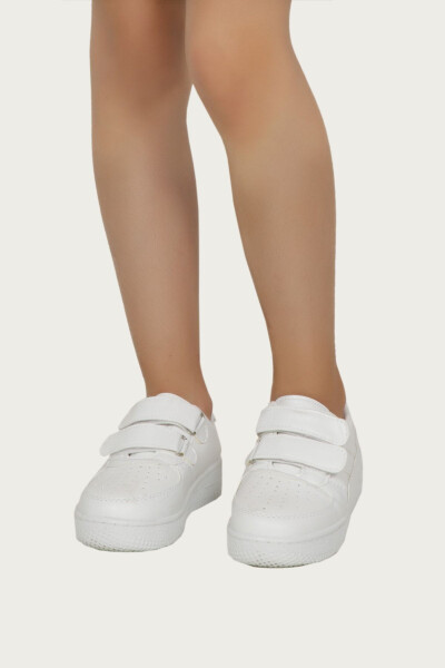 White Sneaker for Young Kids - 5