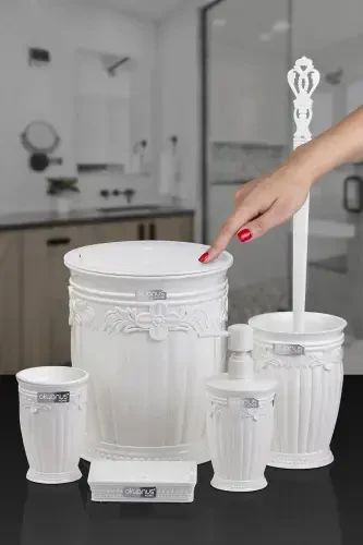 White Sultan 5-Piece Bathroom Set - 1