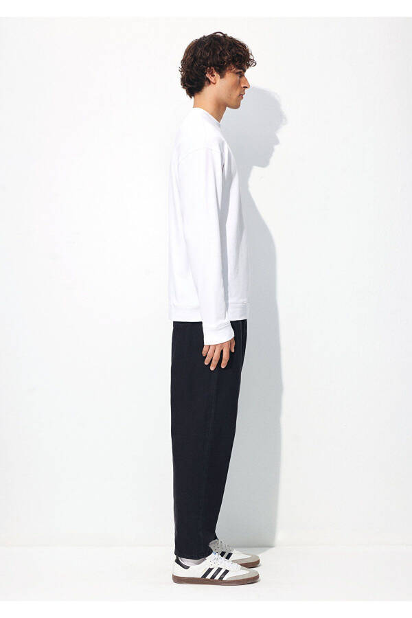 White Sweatshirt 0S10207-620 - 17