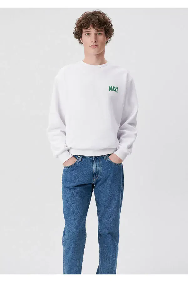 White Sweatshirt with Logo Print 0611716-620 - 2