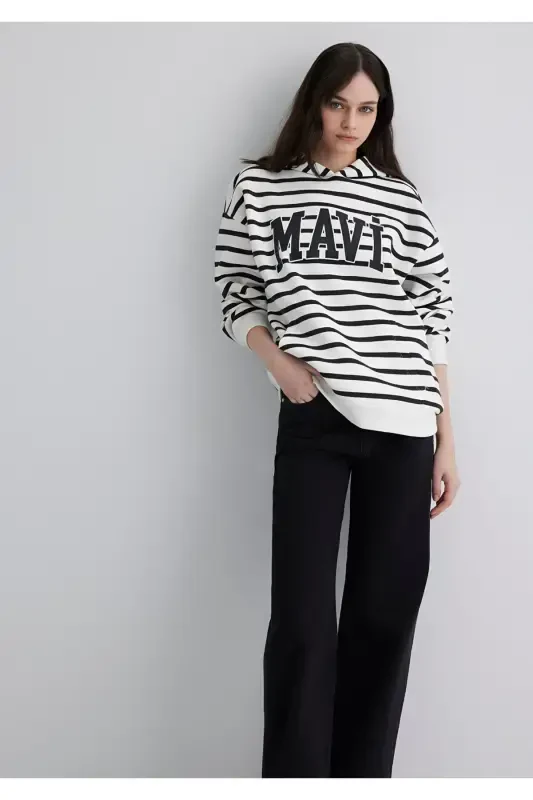 White Sweatshirt with Logo Print 1s10118-84603 - 1