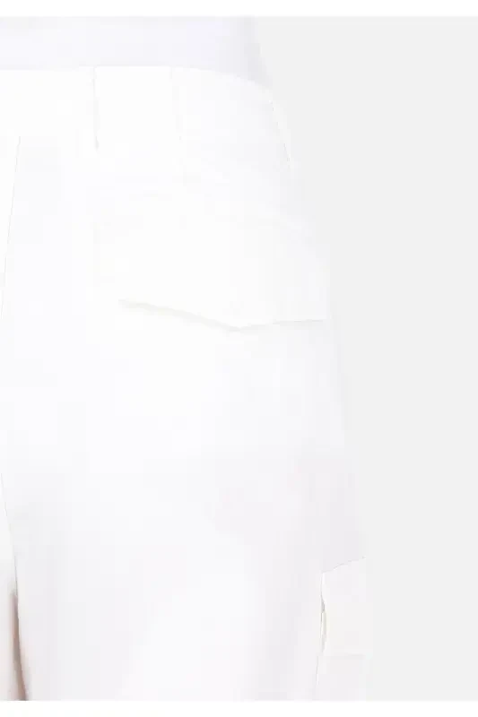 White, wide leg, high waisted women's trousers. - 6