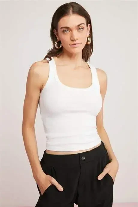 White Women's Spaghetti Strap Bodysuit Corset Thick Strap Basic - BÜYÜKBEDENIZ