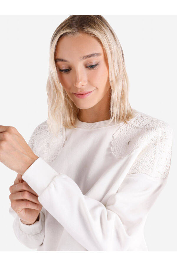 White women's sweatshirt, crew neck, lace detail on shoulder, regular fit. - 8