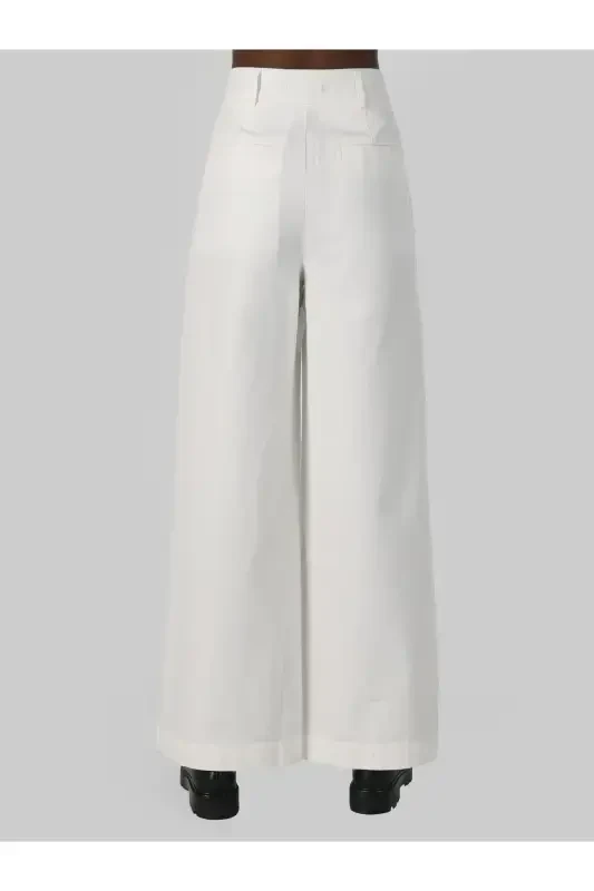 White women's wide leg, high waisted pants. - 2