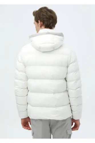 White Woven Coat - 7