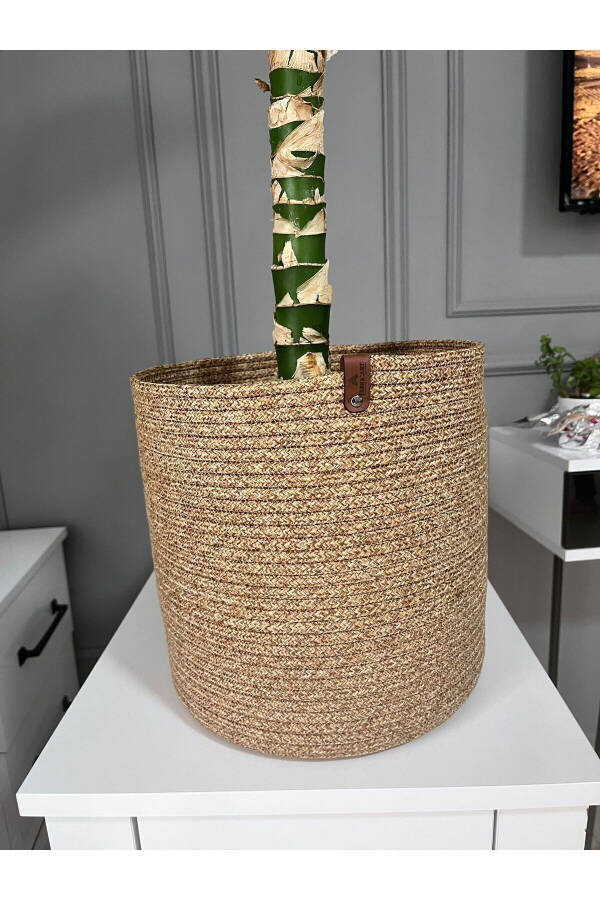 Wicker Planter, Multipurpose Wicker Basket, Garden Organizer - 6