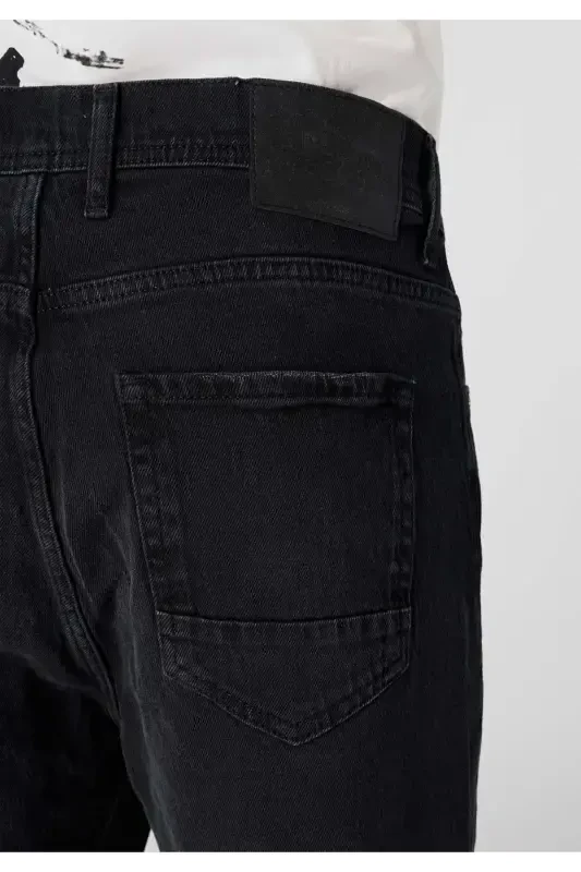 Wide fit, tapered leg, grey men's jeans. - 6