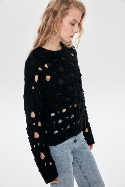 Wide Hole Sweater Black - 14