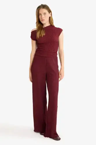 Wide Leg Crinkle Trousers-Burgundy 