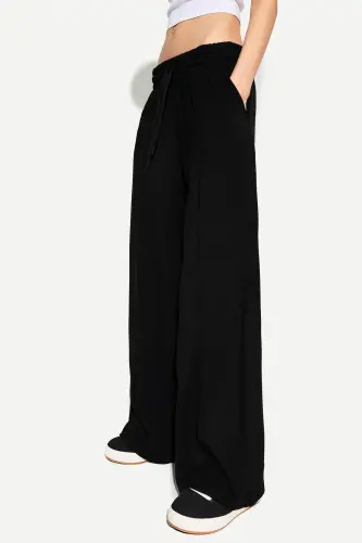 Wide-leg pants - 6