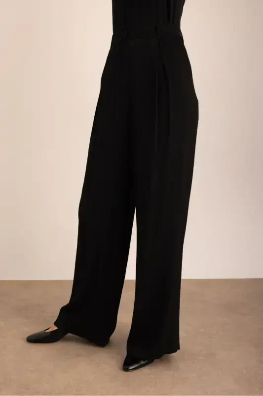 Wide-leg pants - 4