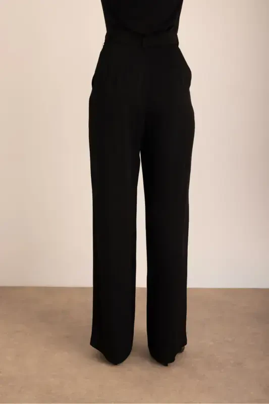 Wide-leg pants - 6