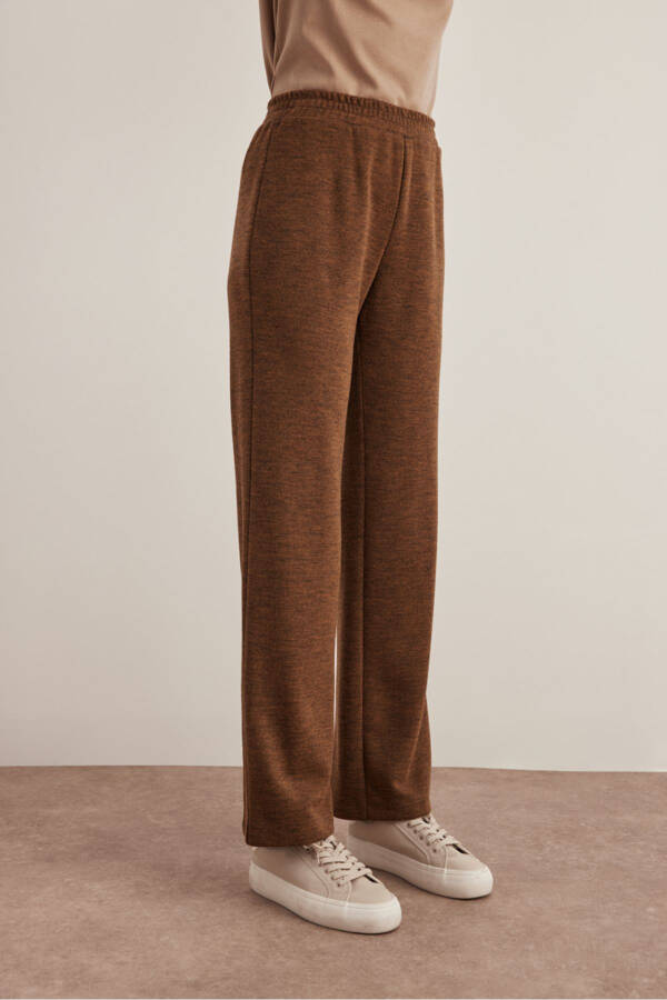 Wide-Leg Pants - 4