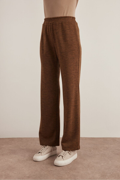 Wide-Leg Pants - 3