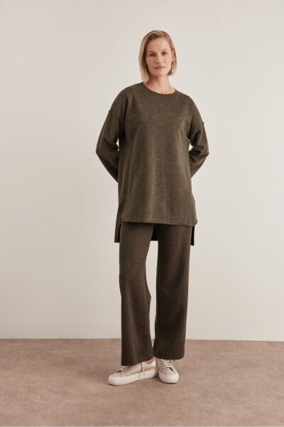 Wide-Leg Pants - AKER