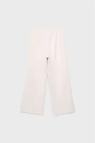 Wide leg pants with stitch details and soft fabric. - 7