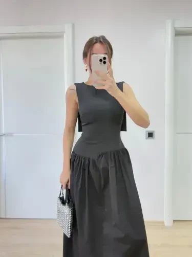 Winged Back Long Dress - Black - 1