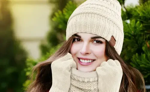 Winter Hat Fleece Lined Neck Warmer Scarf and Gloves Set for Women Knit Beanie Winter Gloves and Scarves Cold Weather - MODAZONE (1)