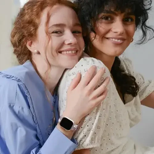 Witzon Floral Band Apple Watch Bands bilan mos keladi Ayollar uchun 40mm 41mm 38mm 42mm 44mm 45mm 46mm 49mm, iWatch Series 11 10 9 8 7 6 5 4 3 2 SE Ultra uchun o'yilgan yoqimli gul silikon bilaguzuk - 6