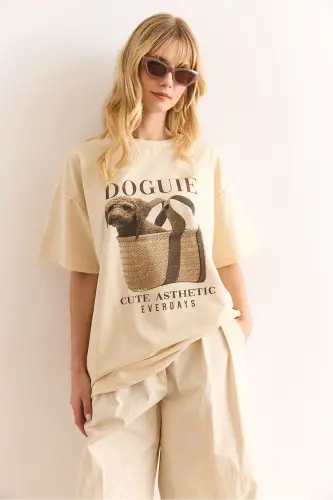 Woman Beige Doguie Printed 2 Yarn Relaxed Fit T-Shirt T - 6